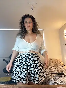 Snapshot of Elizabeth_Dupont chatting on 15, 9, 2025 Elizabeth Dupont online show from 15, 9, 2025