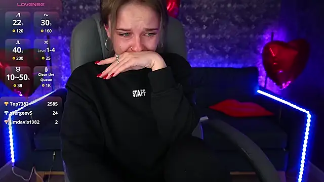 MaribelRiverr  online show from 20, 2, 2025