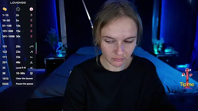 MaribelRiverr  online show from 16, 9, 2025