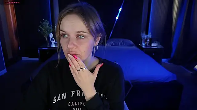 MaribelRiverr  online show from 26, 9, 2025