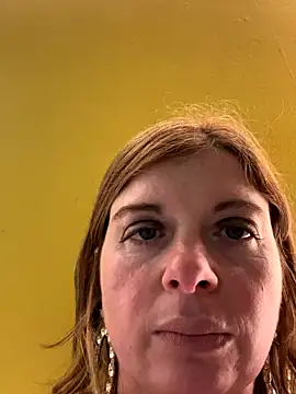 Lombada online show from 18, 12, 2025