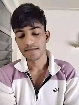 kingkartik7 online show from 5, 2, 2025