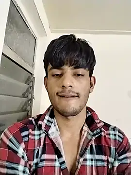 kingkartik7 online show from 5, 3, 2025