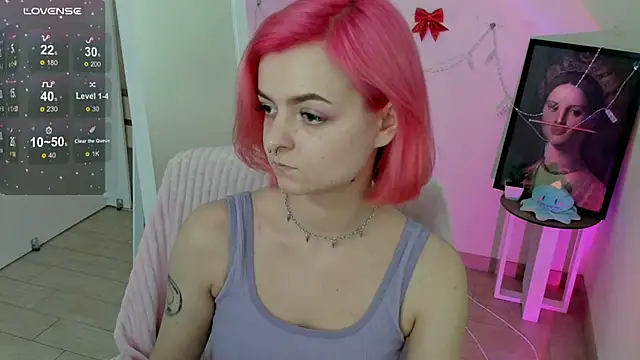 Fire Bestie online show from 3, 2, 2025