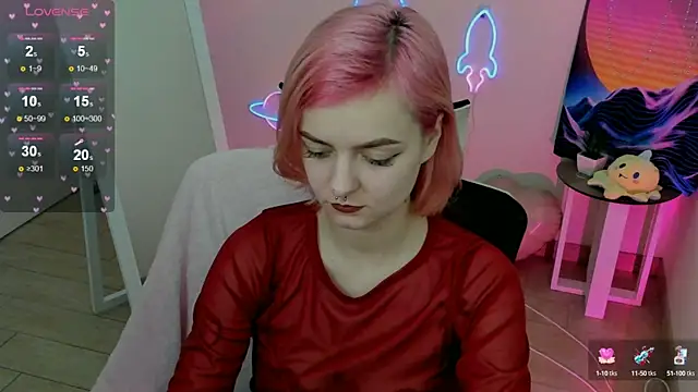 Fire Bestie online show from 18, 2, 2025