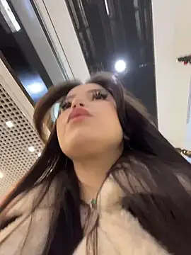 Snapshot of Chloe__Moon chatting on 24, 11, 2025 Chloe Moon online show from 24, 11, 2025