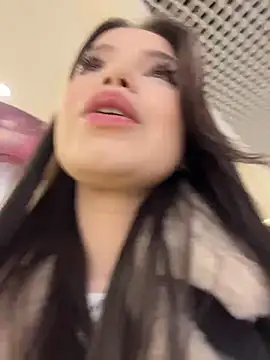 Snapshot of Chloe__Moon chatting on 16, 12, 2025 Chloe Moon online show from 16, 12, 2025