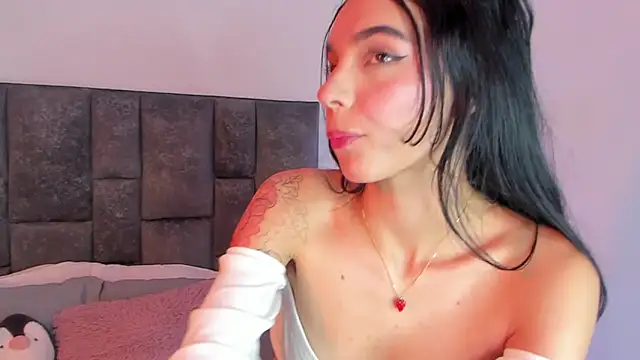 Snapshot of reallyfrost chatting on 8, 1, 2025 reallyfrost online show from 8, 1, 2025