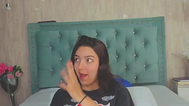 Marcelaa fox online show from 30, 9, 2025