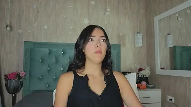 Snapshot of Marcelaa_fox chatting on 21, 7, 2026 Marcelaa fox online show from 21, 7, 2026