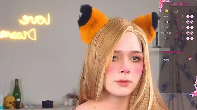  yourFoxy  online show from 22, 10, 2025