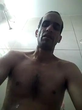 Snapshot of fersex2020 chatting on 15, 10, 2025 fersex2020 online show from 15, 10, 2025