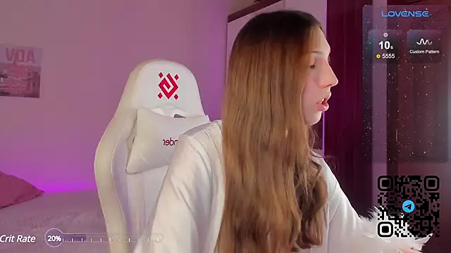 Snapshot of di_shanti chatting on 11, 12, 2024 di shanti online show from 11, 12, 2024