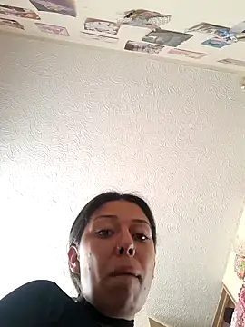 Snapshot of Sweel_Leyva18 chatting on 6, 11, 2025 Sweel Leyva18 online show from 6, 11, 2025