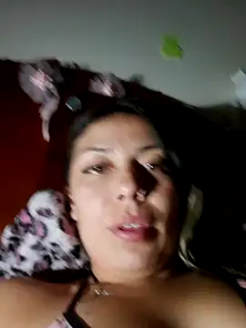Snapshot of Sweel_Leyva18 chatting on 21, 11, 2025 Sweel Leyva18 online show from 21, 11, 2025