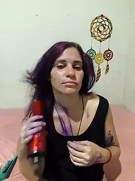 Scarlett-Leh online show from 16, 9, 2025