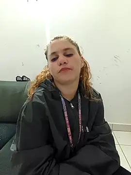 Scarlett-Leh online show from 7, 4, 2026