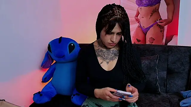 TinnaDawsom online show from 13, 2, 2025