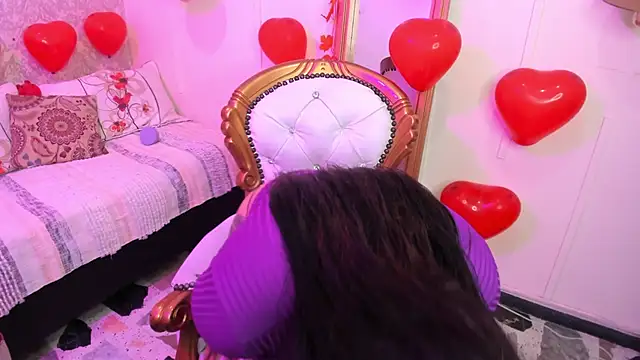 Snapshot of Sexy_cristall_ chatting on 17, 2, 2025 Sexy cristall online show from 17, 2, 2025