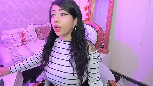 Snapshot of Sexy_cristall_ chatting on 25, 2, 2025 Sexy cristall online show from 25, 2, 2025