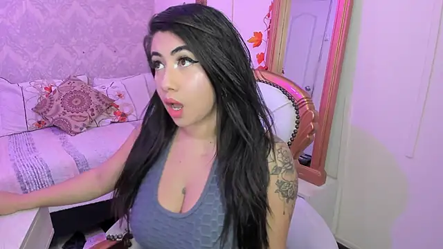 Snapshot of Sexy_cristall_ chatting on 11, 3, 2025 Sexy cristall online show from 11, 3, 2025