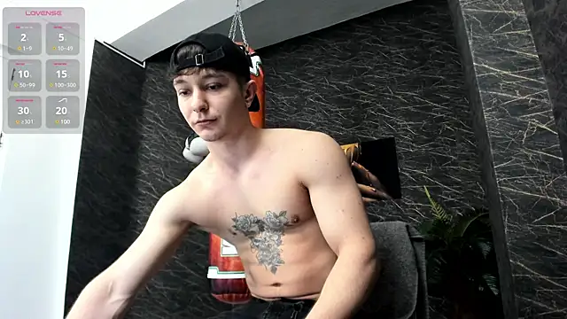 leonardsmith01 online show from 28, 1, 2025