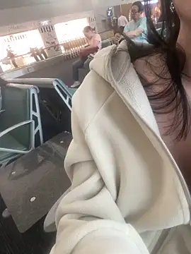 Snapshot of zqq5522 chatting on 4, 12, 2025 zqq5522 online show from 4, 12, 2025