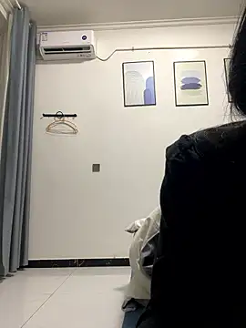 Snapshot of zqq5522 chatting on 7, 1, 2026 zqq5522 online show from 7, 1, 2026