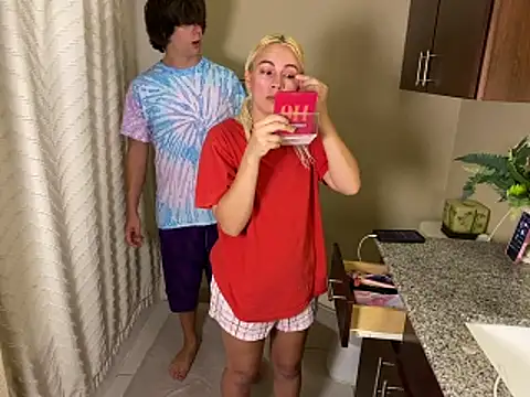 girlfriendmissy online show from 17, 4, 2026