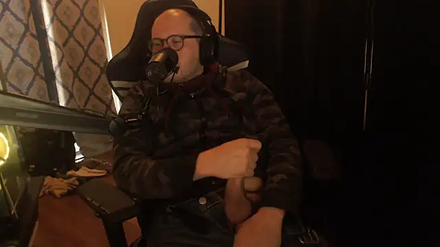 chicostick413 online show from 16, 2, 2026