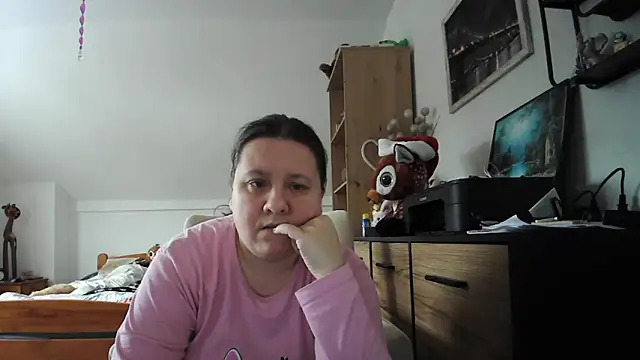 Snapshot of ReifeVenna chatting on 3, 2, 2026 ReifeVenna online show from 3, 2, 2026