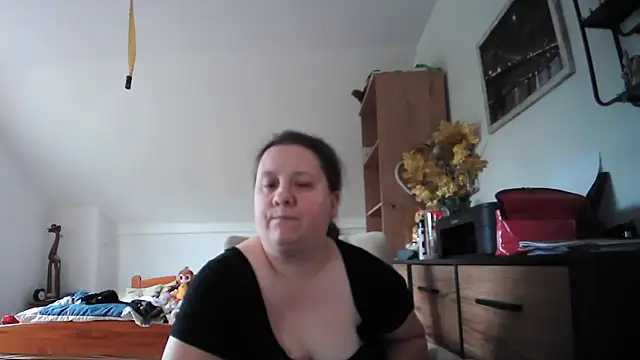 Snapshot of ReifeVenna chatting on 6, 7, 2026 ReifeVenna online show from 6, 7, 2026