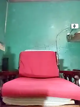 Chocolate factory man online show from 8, 12, 2024