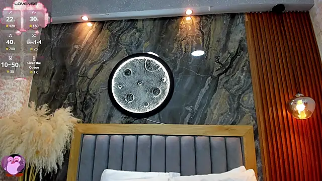 BellaPeers  online show from 13, 4, 2026