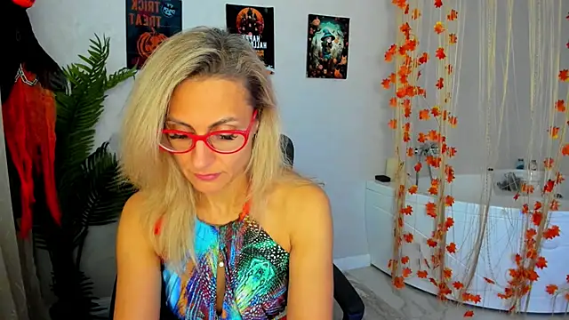 MuseOfStage online show from 2, 11, 2025