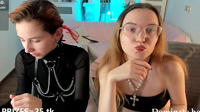 velvetvalkyries online show from 4, 12, 2024