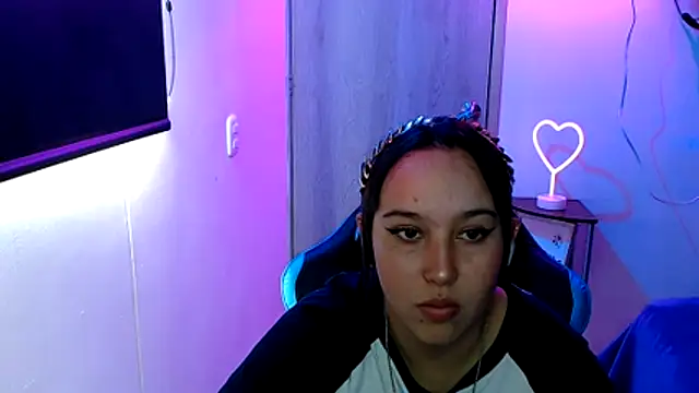 Snapshot of Skarlet_Adams28 chatting on 28, 4, 2026 Skarlet Adams28 online show from 28, 4, 2026