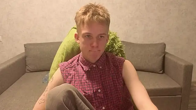 Snapshot of sweetserenity5 chatting on 1, 12, 2025 sweetserenity5 online show from 1, 12, 2025