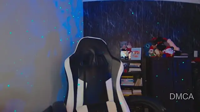 Snapshot of Drea_Foox chatting on 19, 12, 2024 Drea Foox online show from 19, 12, 2024