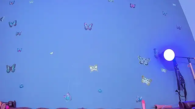 Kaira mosse online show from 19, 4, 2026