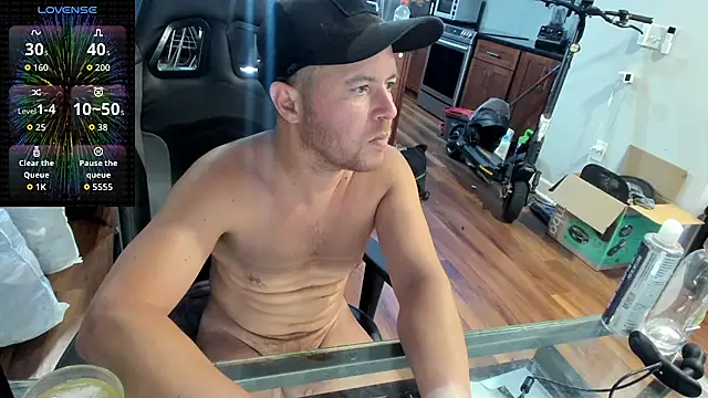 Snapshot of aaron_s_x chatting on 24, 7, 2026 aaron s x online show from 24, 7, 2026