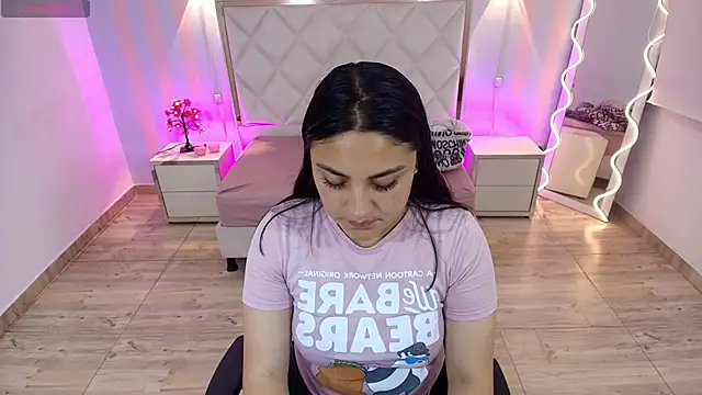 Snapshot of Brendda_tay chatting on 4, 2, 2026 Brendda tay online show from 4, 2, 2026