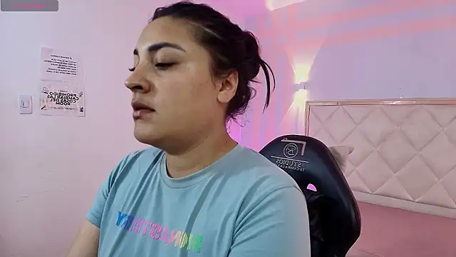 Snapshot of Brendda_tay chatting on 20, 2, 2026 Brendda tay online show from 20, 2, 2026