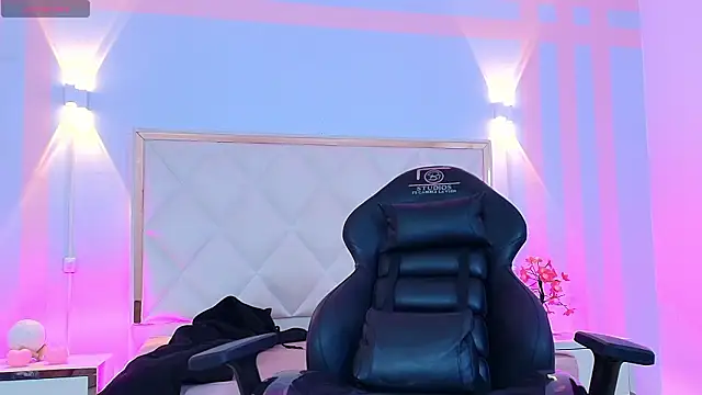 Snapshot of Brendda_tay chatting on 24, 2, 2026 Brendda tay online show from 24, 2, 2026