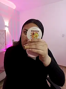 Brendda tay online show from 2, 4, 2026