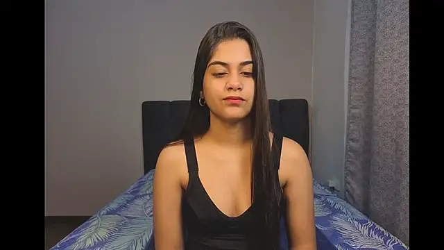 Snapshot of MiaOrtizCam chatting on 22, 2, 2026 MiaOrtizCam online show from 22, 2, 2026