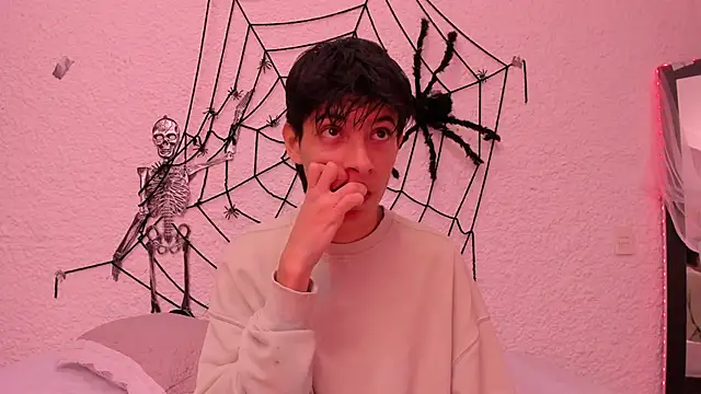 alexandersawyer online show from 22, 10, 2025