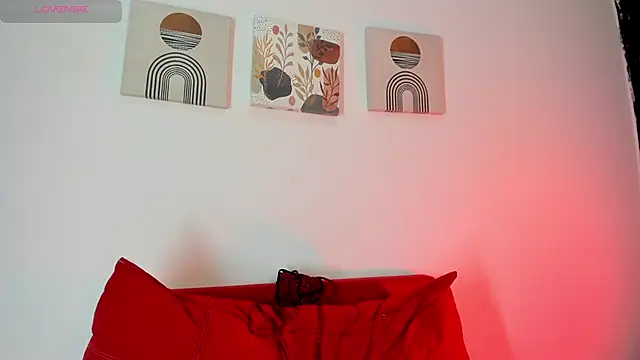 Melanyprada online show from 15, 1, 2025