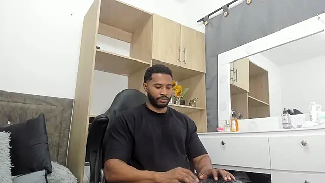 karsonmorris online show from 24, 10, 2025