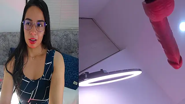 Snapshot of lily_riod chatting on 26, 12, 2024 lily riod online show from 26, 12, 2024